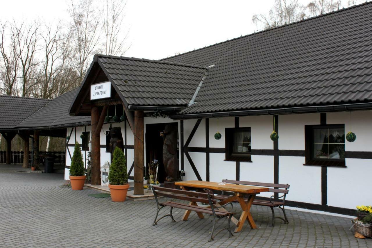 Hotel Park Lesny 'U Kaczyny' Rogow Exterior foto