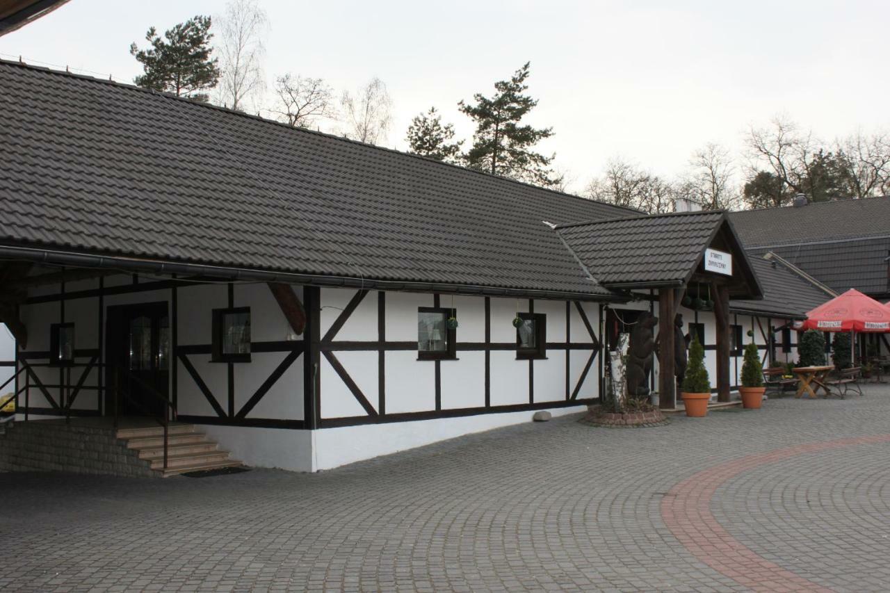 Hotel Park Lesny 'U Kaczyny' Rogow Exterior foto